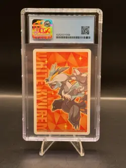 CGC 9.5 Blue Label Pokemon Playing Card Lucario 9 Clubs White 2 Deck 2012 - Image 2