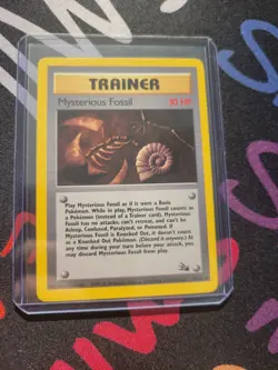 Mysterious Fossil 62/62 Fossil Common Pokemon Card - Image 3