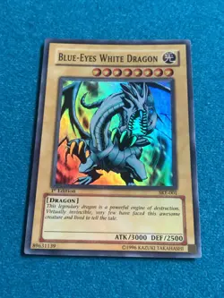 Blue-Eyes White Dragon SKE-001 Super Rare 1st Edition Holo LP/VLP - Image 2