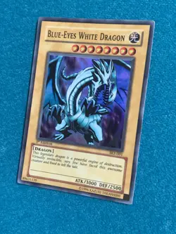 Blue-Eyes White Dragon SKE-001 Super Rare 1st Edition Holo LP/VLP - Image 3