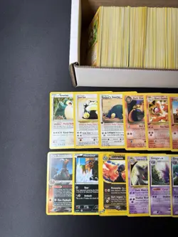 Huge Collection Bulk Lot of 600+ Pokemon Cards Mixed WOTC-XY Vintage HP-DAMAGED - Image 2