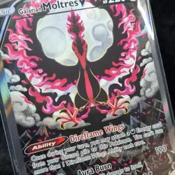 Pokemon TCG Galarian Moltres V 177/198 Chilling Reign Alternate Full Art Promo - Image 3