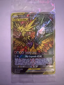 2016-19 Pokemon SM Black Star Promos Moltres & Zapdos Articuno Tag Team #SM210 - Image 1