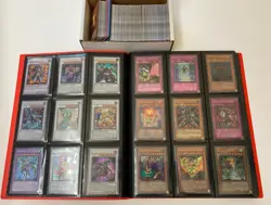 Yugioh Cards- Binder Collection God Cards, Blue-Eyes White Dragon Dark Magician - Image 1