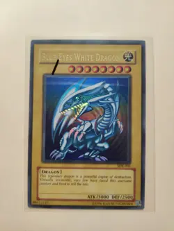 Blue-Eyes White Dragon SDK-001 Unlimited Ultra Rare LP - Image 1