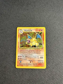 Pokemon TCG Charizard 4/102 Base Set Holo LP-/MP+ - Image 3