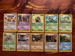 10 VINTAGE Pokemon Cards from Classic WOTC Sets!! - Image 1