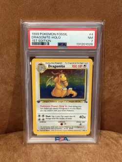 1999 POKEMON FOSSIL 1ST EDITION #4 DRAGONITE - HOLO PSA 7 - Image 3