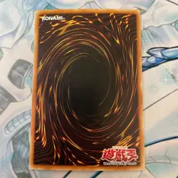 2002 Blue-Eyes White Dragon SDK-001 1st Edition Ultra Rare Yu-Gi-Oh Asia English - Image 2