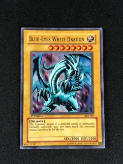 YUGIOH BLUE-EYES WHITE DRAGON SKE-001 1ST SUPER HP/CREASES - Image 1