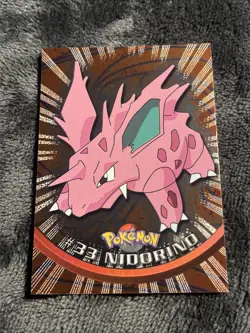 Pokemon Card - 2000 Topps Chrome Series 1 Nidorino #33 Holo Foil Black Logo NM - Image 1