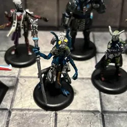 Lot of 9 Token Magic The Gathering Dungeon Dragons figure 1.5" Ninja Division - Image 3