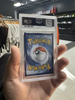 PSA 10 Umbreon Star 17/17 Celebrations: Classic Collection Holo Pokemon TCG CARD - Image 2