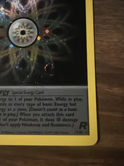 2000 Pokemon Team Rocket 1st Edition #17/82 Rainbow Energy Holo NM - Image 4