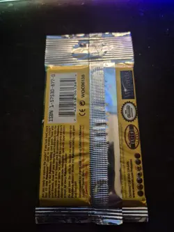 HEAVYU! 21.5g Wizards of the Coast 1999 Pokemon Jungle Booster Pack 742818061384 - Image 4
