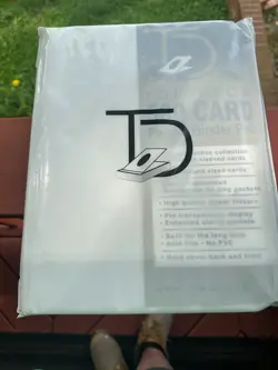 Top Deck 500 Card Ringless Zip Around Binder 9 Pocket Pages Side Load White NEW - Image 1