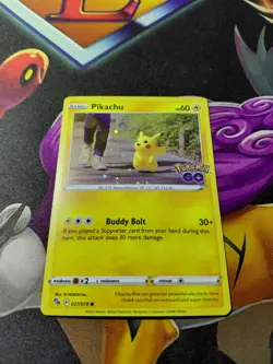 Pokemon Pikachu GO 027/078 Comso's Holo Pokemon GO 2022 LP - Image 1