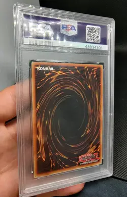 Yu Gi Oh! Blue Eyes White Dragon SDK-E001 1st Edition PSA8 Europe Low Pop! - Image 3