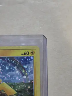 Pikachu 28/73 Sequin HOLO General Mills Pokemon Shining Legends 2017 LP - Image 2