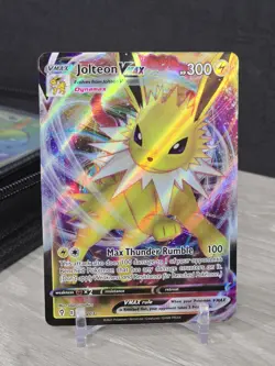 Pokemon Card TCG Jolteon VMAX 051/203 Evolving Skies 2021 Full Art Ultra Rare NM - Image 3