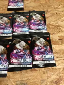 Magic the Gathering Foundations Bundle *FRENCH* (BOX OPEN PACKS SEALED) - Image 5