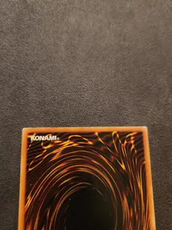 YuGiOh! *ITALIAN* Cyber Dragon CRV-IT015/CRV-EN015 Ultimate Rare LP - Image 4