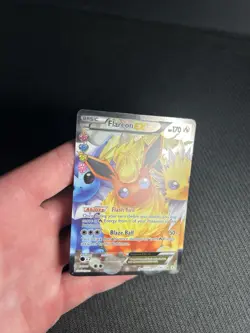 Pokemon TCG Flareon EX RC28/RC32 Generations: Radiant Collection Holo MP - Image 5