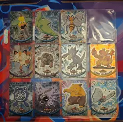Topps Pokemon 1999 Set of 11 foil holo cards - Image 1
