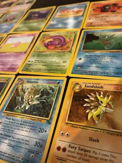 Vintage Fossil Pokemon Cards Bundle x 25 Good Condition 1999 WOTC - Image 5