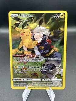 Pikachu TG05/TG30 Holo Art Rare Pokemon TCG Lost Origin LOR 2022 NM Deutsch - Image 1