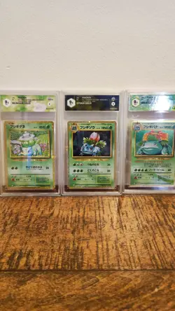 graded pokemon cards - Bulbasaur / Ivysaur /Venusaur 9.5 - CLF 2023 - Image 1