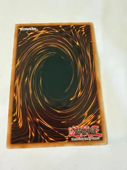 Yu-Gi-Oh! TCG Red Eyes Darkness Dragon Holo Ultra Rare SD1-EN001 - Image 4