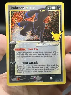 Umbreon Gold Star 17/17 Celebrations: Classic Collection Holo Pokemon English NM - Image 3