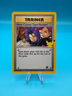 Here Comes Team Rocket! 15/82 - SWSH Celebrations 25th - Pokemon Card - Image 1