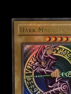 Yu-Gi-Oh Dark Magician Ultra Rare Holo Card SDY-006 - Image 2