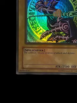Yu-Gi-Oh Dark Magician Ultra Rare Holo Card SDY-006 - Image 4