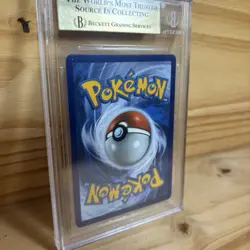 BGS 9.5 Umbreon Gold Star 17/17 Pokemon Celebrations Classic Collection Holo - Image 5