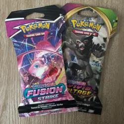 Pokemon Blister Pack Bundle - Evolving Skies x2, Fusion Strike, Vivid Voltage - Image 3