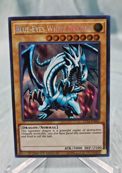 Yugioh Blue-Eyes White Dragon CT14-EN002 Secret Rare 2017 Mega-Tins - LP/NM - Image 1