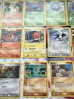 Lot Of 21 Vintage Pokemon Cards - Image 3