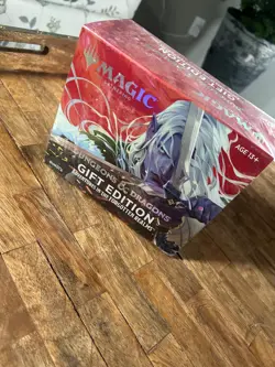 MTG Magic the Gathering Dungeons & Dragons Gift Edition Forgotten Realms Box Set - Image 1