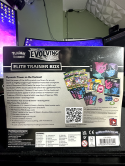 Pokemon TCG Sword and Shield Evolving Skies Elite Trainer Box ETB Factory Sealed - Image 2