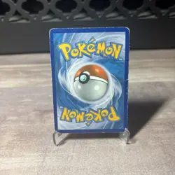 Pokemon TCG Victini Holo Rare Card 23/113 Legendary Treasures Crease - Image 2