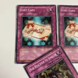 Yugioh - Gift Card TAEV-EN078 1st Edition LP/NM X2 + Bad Reactions LOD-093 - Image 2
