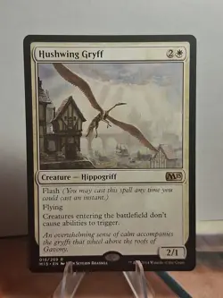 Hushwing Gryff Core Set 2015 (M15) Regular - Image 1
