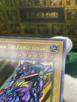 Yugioh LOB-006 Gaia The Fierce Knight Ultra Rare 1st Edition Asian English - Image 4