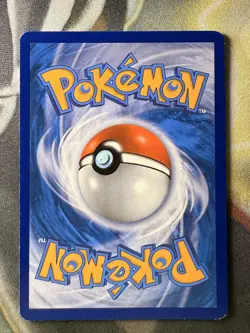 *VINTAGE* Pokemon TCG Reshiram 17/116 Black & White Plasma Freeze Holo Rare - Image 2