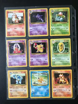 BASE Set near complete 1999 Pokemon trading cards MP/HP - Image 4