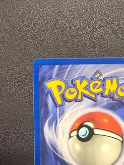 1st Edition Pikachu Ultra Rare 60/64 Pokemon Card #190 Jungle Set - Image 5