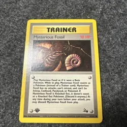 Pokemon TCG Fossil 1st Edition Mysterious Fossil Trainer 62/62 LP Card - Image 1